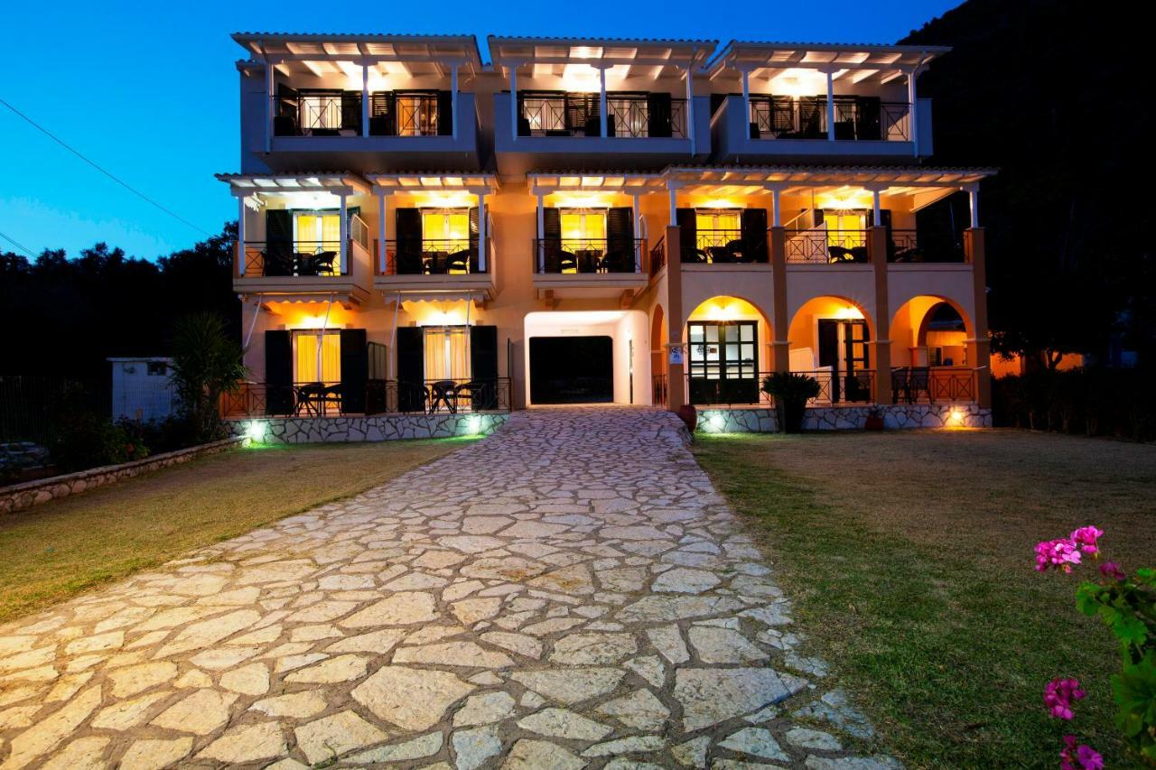 Captain Nick Aparthotel Mikros Gialos Dış mekan fotoğraf
